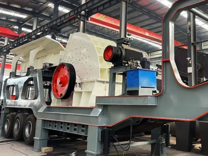 Mobile heavy hammer crusher plant