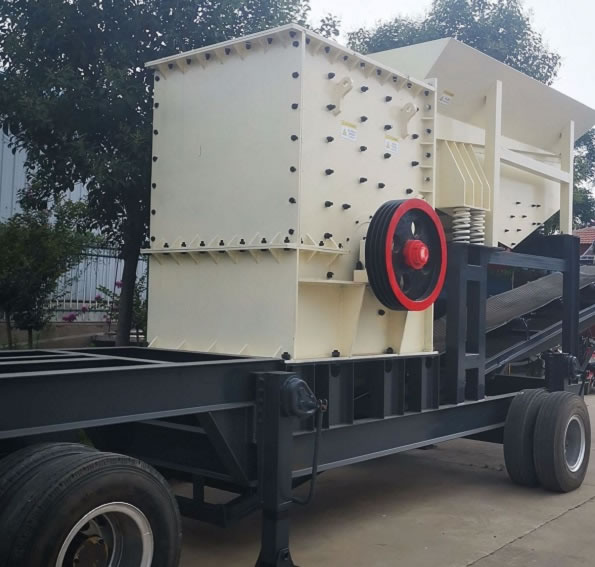Mobile heavy hammer crusher plant