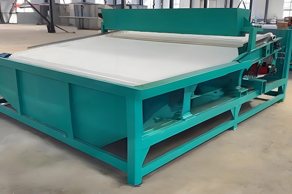 The role and equipment classification of domestic waste sort