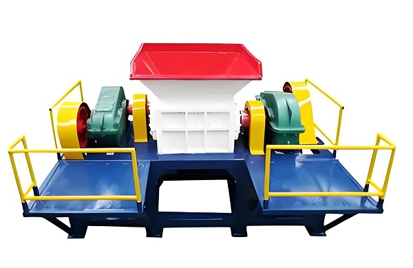 Double-shaft shredder