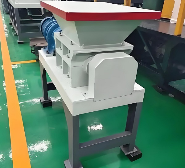 Single-Shaft Shredder