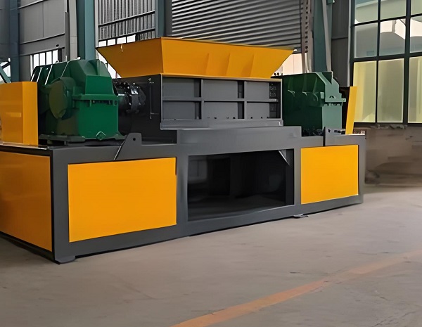 Multi-axis shredders