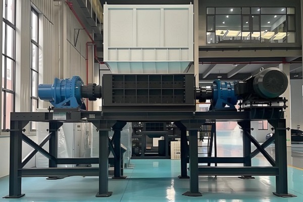Characteristics of single-shaft and multi-shaft shredders