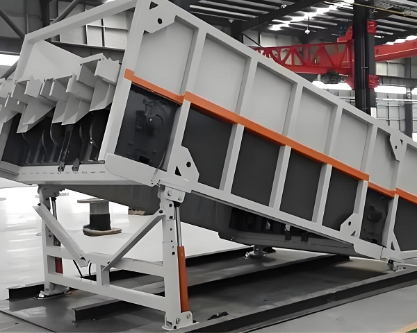 Vibrating screen