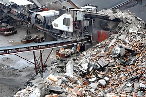 Decoration waste crushing and screening system