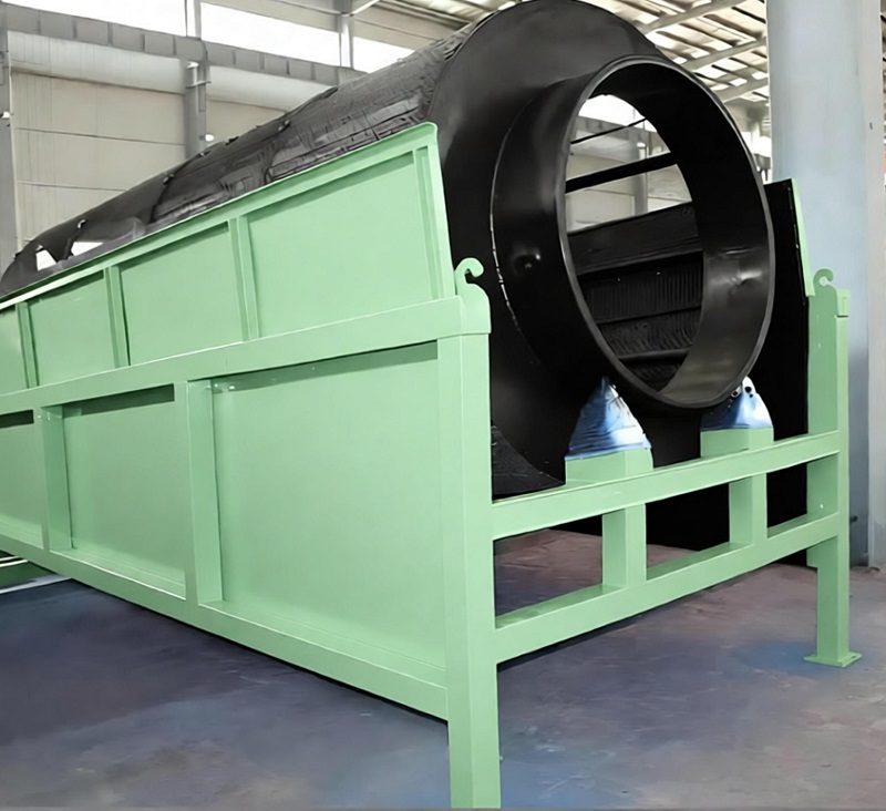 Construction waste screening machine