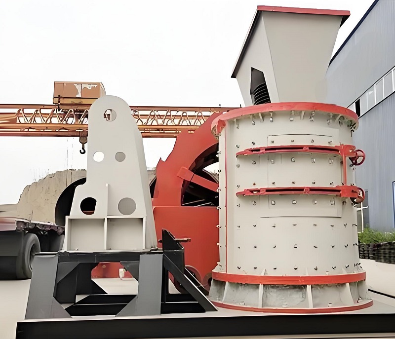 Vertical compound crusher