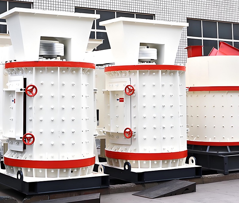 Vertical compound crusher