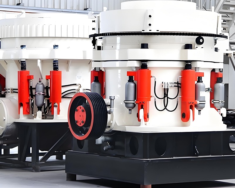 Double-cylinder cone crusher